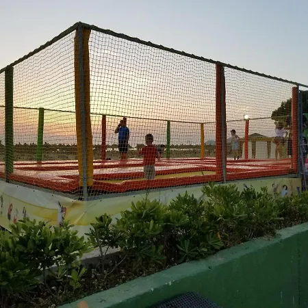 Veranda Home, Gjiri I Lalzit