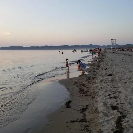 Veranda Home, Gjiri I Lalzit