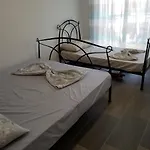 Veranda Home, Gjiri I Lalzit Casa vacanze