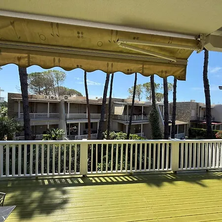 Veranda Home, Gjiri I Lalzit Holiday home Draci