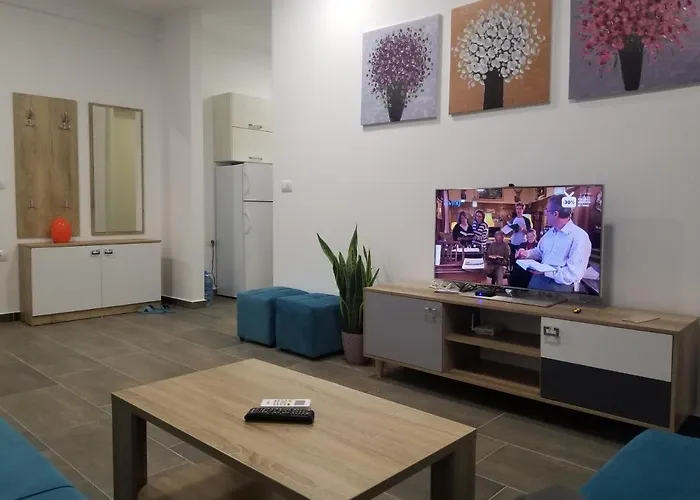 Tatil Evi Veranda Home, Gjiri I Lalzit Dıraç