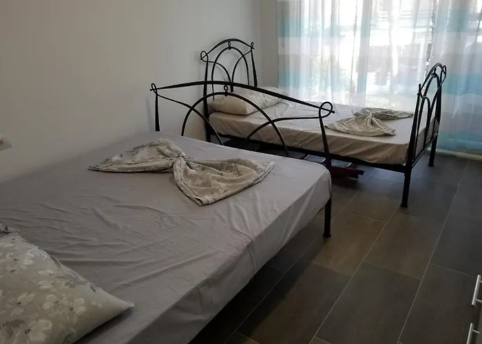 Veranda Home, Gjiri I Lalzit Tatil Evi