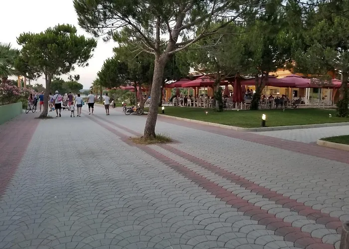 Veranda Home, Gjiri I Lalzit Hébergement de vacances Durrës